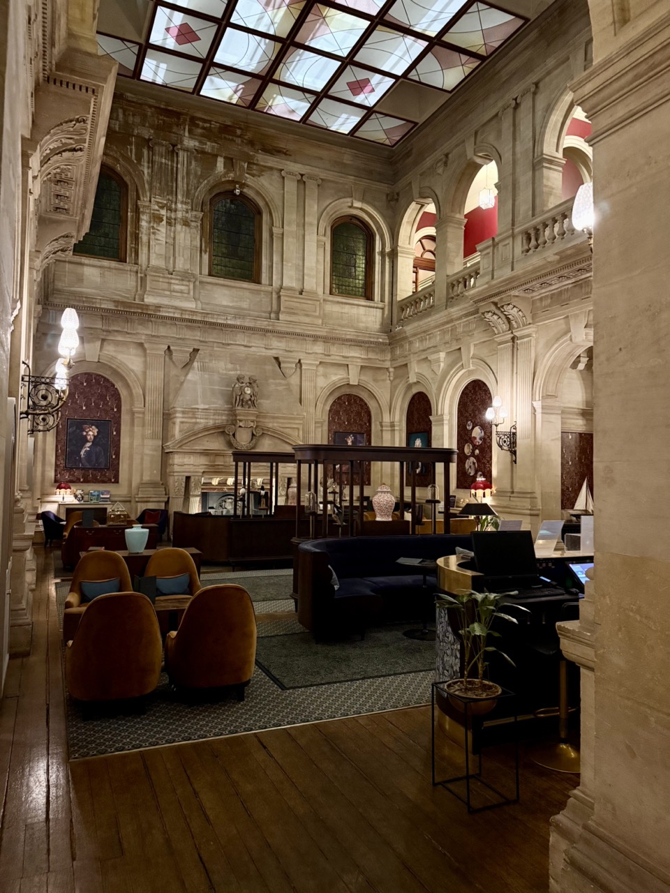 Old-Manor-House-Heythrop