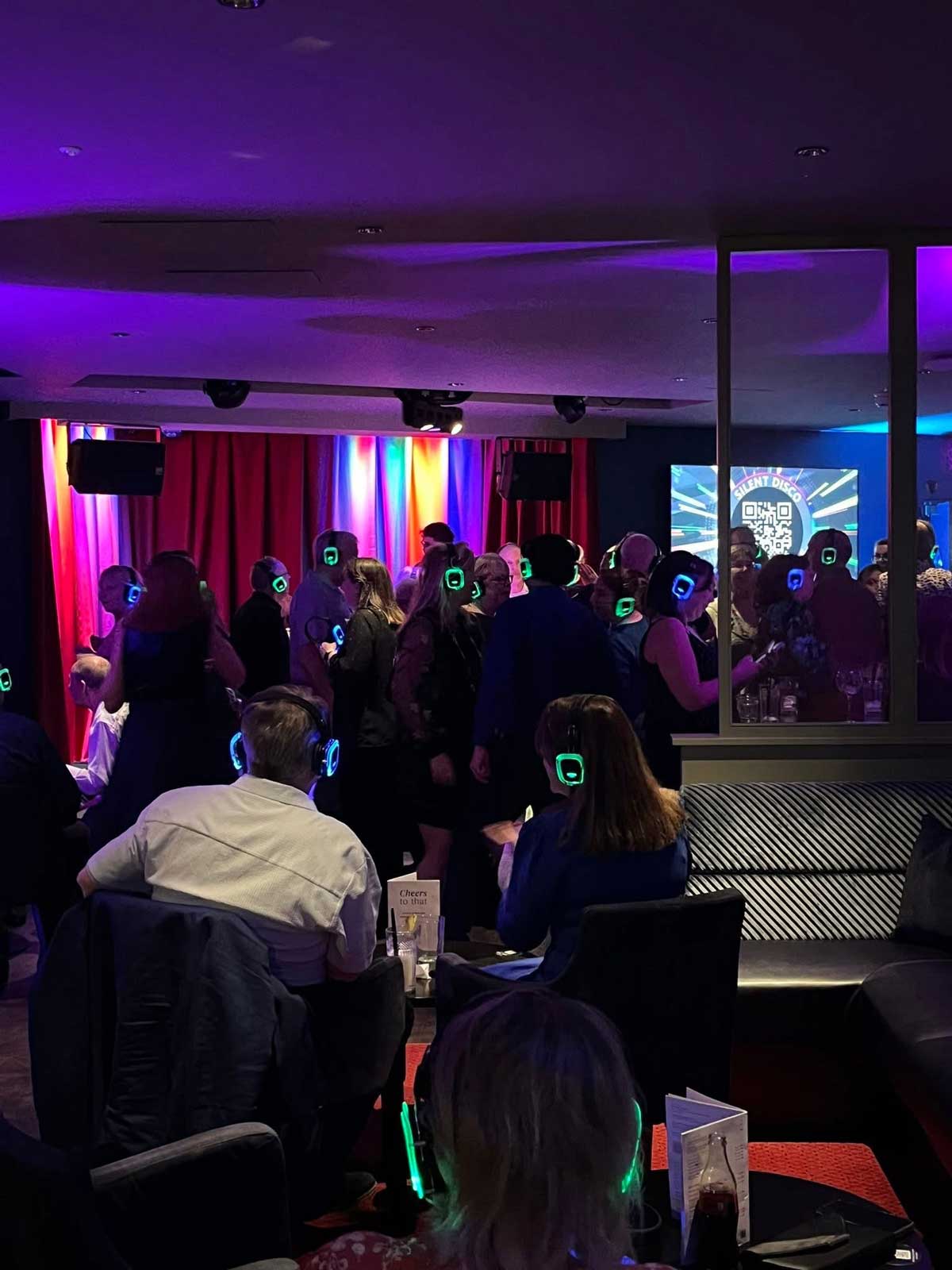 Silent-disco-Heythrop